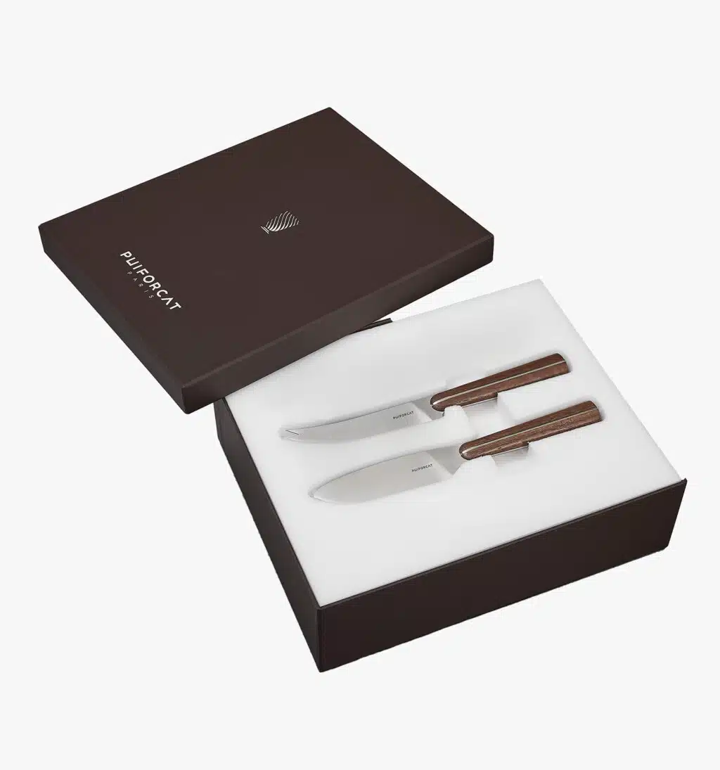 Coffret de deux couteaux à fromage de la collection Couteaux d'orfèvre en acier massif et bois